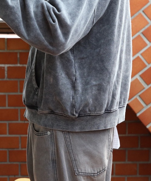 ８(eight)（エイト）の「製品加工ショート丈ジップパーカー（パーカー・メンズ・ブラック/ピンク/チャコールグレー・MEDIUM/LARGE）」の9枚目の写真