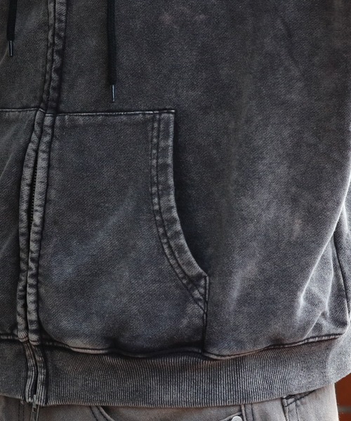 ８(eight)（エイト）の「製品加工ショート丈ジップパーカー（パーカー・メンズ・ブラック/ピンク/チャコールグレー・MEDIUM/LARGE）」の16枚目の写真