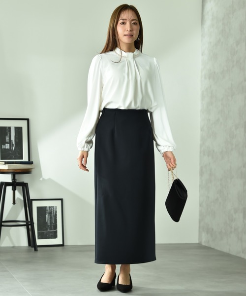 INTERPLANET（インタープラネット）の「綿タッチダンボールタイトスカート（スカート・レディース・ネイビー/グレイッシュベージュ・FREE）」の13枚目の写真