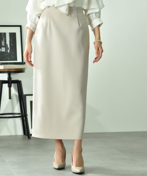 INTERPLANET（インタープラネット）の「綿タッチダンボールタイトスカート（スカート・レディース・ネイビー/グレイッシュベージュ・FREE）」の10枚目の写真