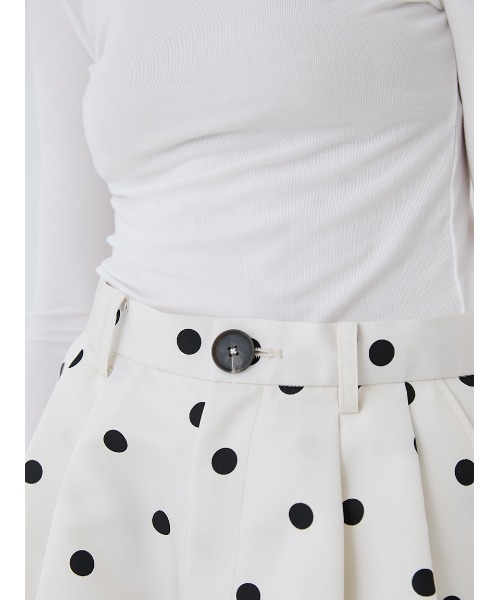 SORIN バルーンフーディ　パフシームショートパンツ　セットアップ SORIN（ソリン ）の「Balloon Short Pants/バルーンショートパンツ