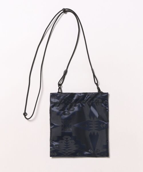 NEW ERA（ニューエラ）の「【NEW ERA/ニューエラ】FLAT NECK POUCH PENDLETON（ショルダーバッグ・メンズ・ブラック・FREE）」の5枚目の写真