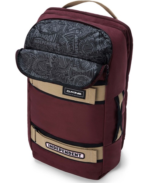 DAKINE（ダカイン）の「DAKINE MISSION STREET 【DAKINE × INDEPENDENT】バックパック/リュック 25L【2025年秋冬モデル】/ダカインインディペンデントコラボバックパック・リュックサック（バックパック/リュック・メンズ・ブラック系その他/エンジ・FREE）」の3枚目の写真