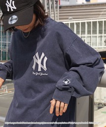 MLB（メジャーリーグベースボール）の「MLB/メジャーリーグベースボール 別注 ワッペン刺繍 ヴィンテージ加工 オーバーサイズロンT（Tシャツ/カットソー）」