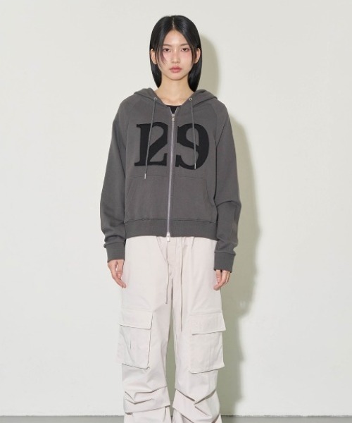 セール】【ILLIGO】ロゴ パッチ ジップアップ パーカー LOGO PATCH