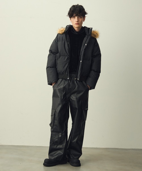 Shoowtime(ショウタイム)の「Eco Fur Hooded Short Puffer Jacket / エコファーフードショートパッファージャケット(ダウンジャケット/コート・メンズ・ベージュ/ブラック・X-LARGE/MEDIUM/LARGE)」の19枚目の写真