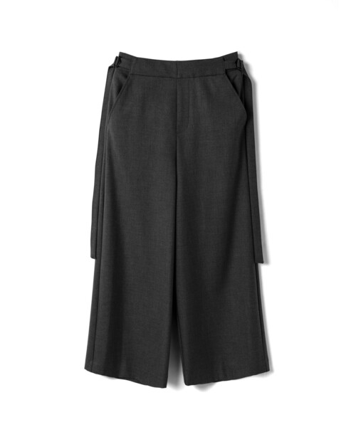 mizuiroind(ミズイロインド)の「mizuiro ind サイドバックルパンツ(その他パンツ・レディース・ライトグレー/ブラック/グレー/オフホワイト・FREE)」の3枚目の写真