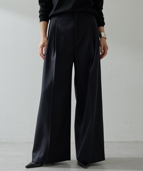 Whim Gazette（ウィムガゼット）の「ワイドタックパンツ（その他パンツ・レディース・ブラック/グレイッシュベージュ・38/36）」の2枚目の写真