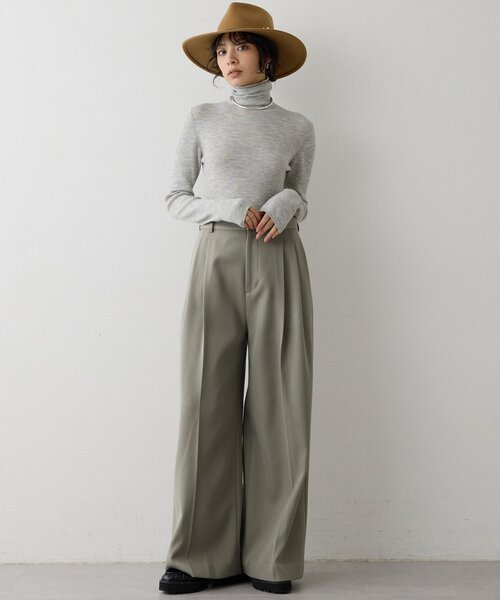 Whim Gazette（ウィムガゼット）の「ワイドタックパンツ（その他パンツ・レディース・ブラック/グレイッシュベージュ・38/36）」の6枚目の写真