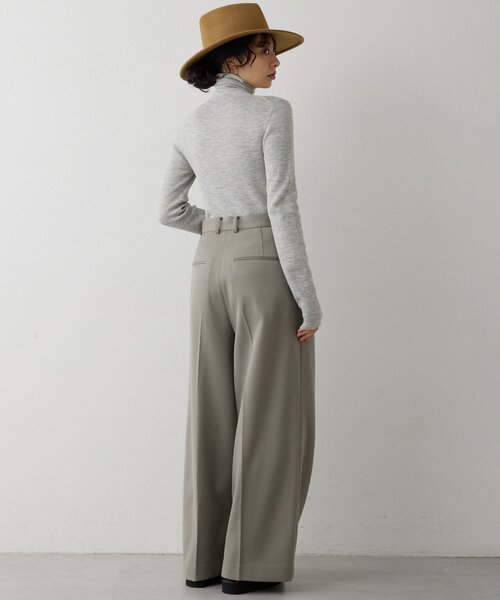 Whim Gazette（ウィムガゼット）の「ワイドタックパンツ（その他パンツ・レディース・ブラック/グレイッシュベージュ・38/36）」の8枚目の写真