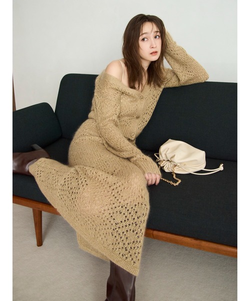 FRAY I.D（フレイアイディー）の「モヘアミックスラメニットカーディガン（カーディガン/ボレロ・レディース・ベージュ/ピンク/グレー・F）」の4枚目の写真