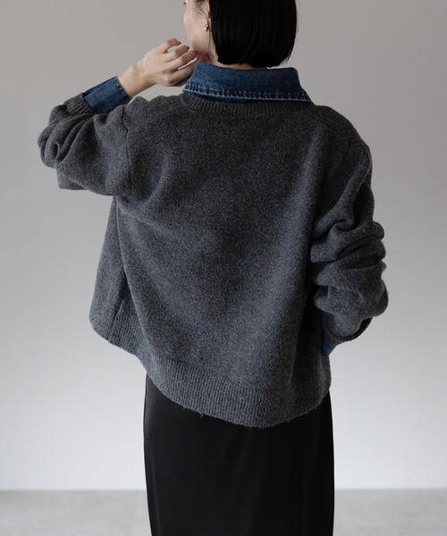yuue' ( wear )(ユーイ)の「デニム異素材ドッキング 襟付きニットカーディガン(カーディガン/ボレロ・レディース・チャコールグレー/グレー/ネイビー/ブラウン/ブラック/オートミール・FREE)」の17枚目の写真