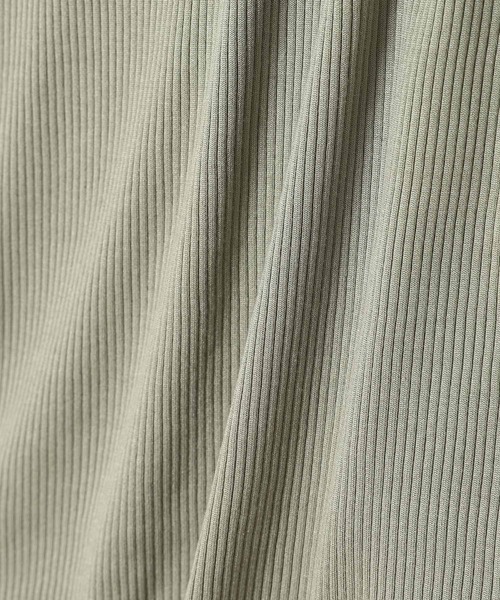 TOGA PULLA(トーガ プルラ)の「TOGA PULLA Tereko long sleeve Forget me nots SP fmn TP252-JK542(Tシャツ/カットソー・レディース・グリーン/ブラック・38/36)」の6枚目の写真