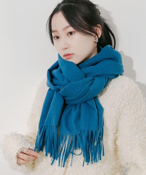 SMELLY（スメリー）の「ムジシンプルマフラー（マフラー・レディース・ブルー/グレー/ブラック/イエロー/モカ・-）」の4枚目の写真