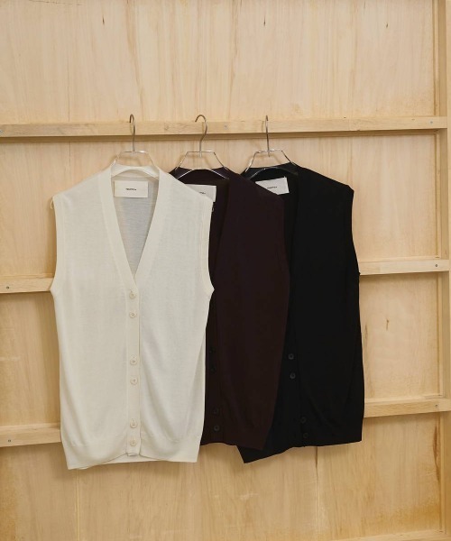 TODAYFUL(トゥデイフル)の「TODAYFUL Tencelsilk Knit Vest テンセルシルクニットベスト/12610517(ベスト・レディース・キナリ/ダークブラウン・ONE SIZE)」の6枚目の写真