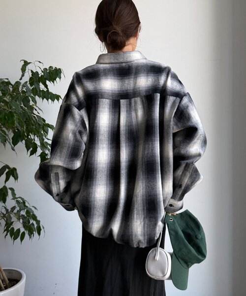 DouDou（ドゥドゥ）の「起毛チェックドロストシャツ（シャツ/ブラウス・レディース・ブラック/ベージュ・FREE）」の15枚目の写真