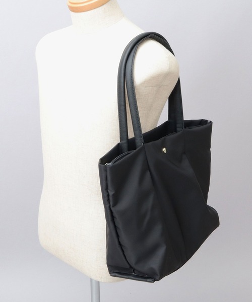 Legato Largo（レガートラルゴ）の「肩楽 撥水ナイロン ビジネス トートバッグ A4・PC収納対応 軽量 肩楽シリーズ（ビジネスバッグ・レディース・ベージュ/ネイビー/ブラック/グレー/ライトブラウン・FREE）」の18枚目の写真