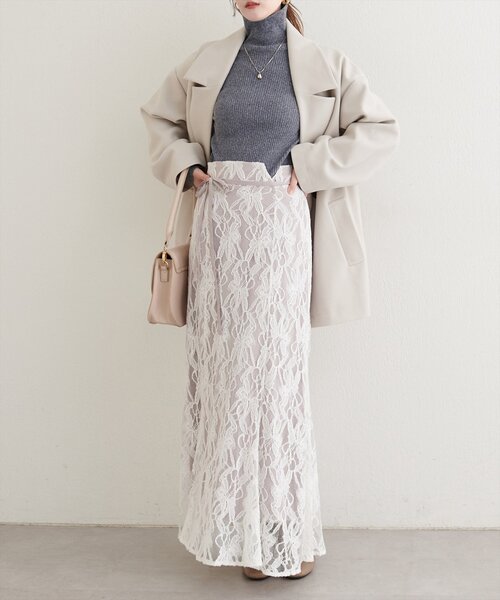 natural couture（ナチュラルクチュール）の「ワンポイント刺繍タートルリブニット（ニット/セーター・レディース・ブラック/グレー/オフホワイト/レッド/イエロー・FREE）」の18枚目の写真