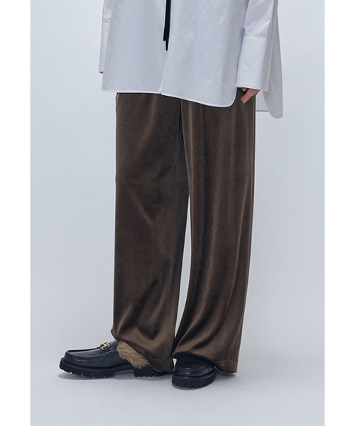 1er Arrondissement(プルミエアロンディスモン)の「ベロアワイドパンツ(その他パンツ・レディース・ブルー系その他3/モカ・38/36)」の1枚目の写真