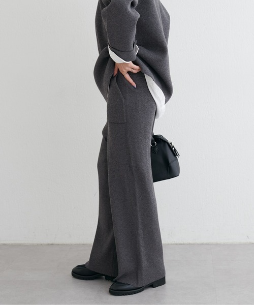 LARUTA（ラルータ）の「【LARUTA】ウール混リブニットパンツ（その他パンツ・レディース・オフホワイト/チャコールグレー/モカ・FREE）」の10枚目の写真