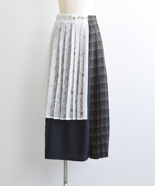 Eimee Law（エイミーロウ）の「プリーツレイヤード3TEXロングスカート（スカート・レディース・ブラウン/レッド/ダークグレー・MEDIUM）」の2枚目の写真