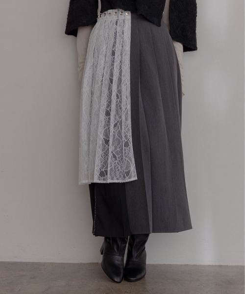 Eimee Law（エイミーロウ）の「プリーツレイヤード3TEXロングスカート（スカート・レディース・ブラウン/レッド/ダークグレー・MEDIUM）」の4枚目の写真