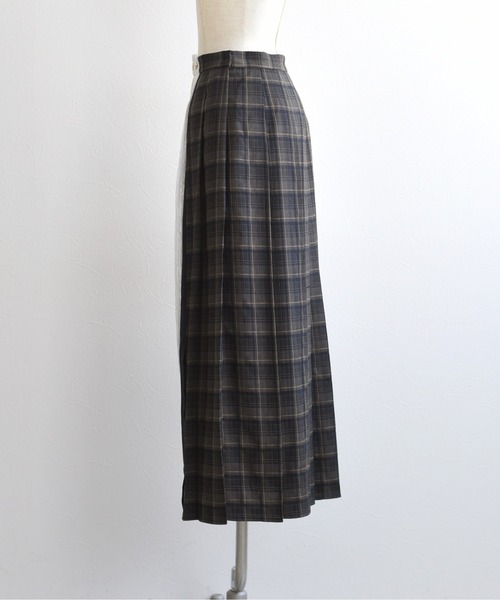 Eimee Law（エイミーロウ）の「プリーツレイヤード3TEXロングスカート（スカート・レディース・ブラウン/レッド/ダークグレー・MEDIUM）」の16枚目の写真