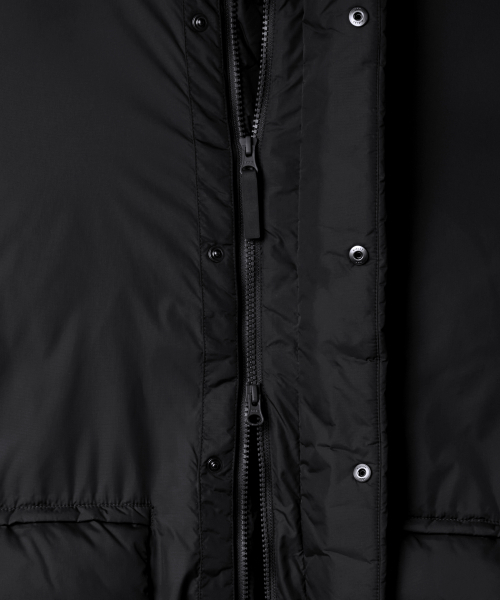 ノンキルティングフーディッドダウンジャケット[ブラック]（ダウン