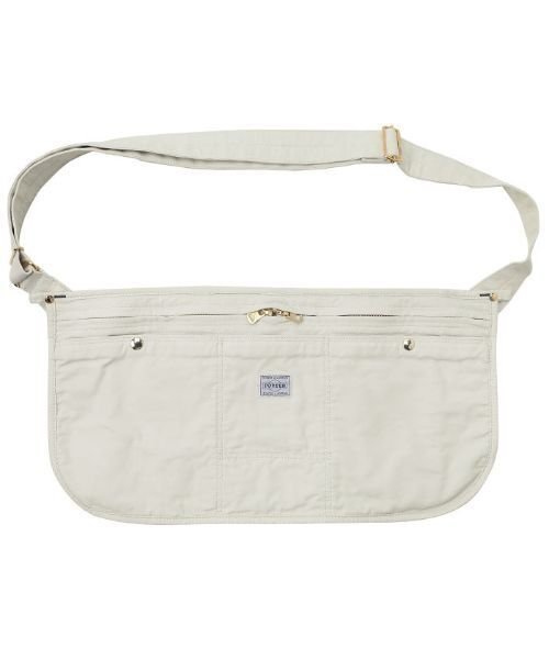 PORTER（ポーター）の「マイル ワークエプロン（ボディバッグ/ウエストポーチ・メンズ・オフホワイト/ブラック・FREE）」の4枚目の写真