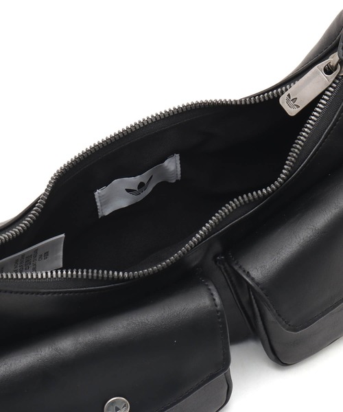 adidas（アディダス）の「adidas CLASSIC SPORTS WMNS SHOULDER BAG