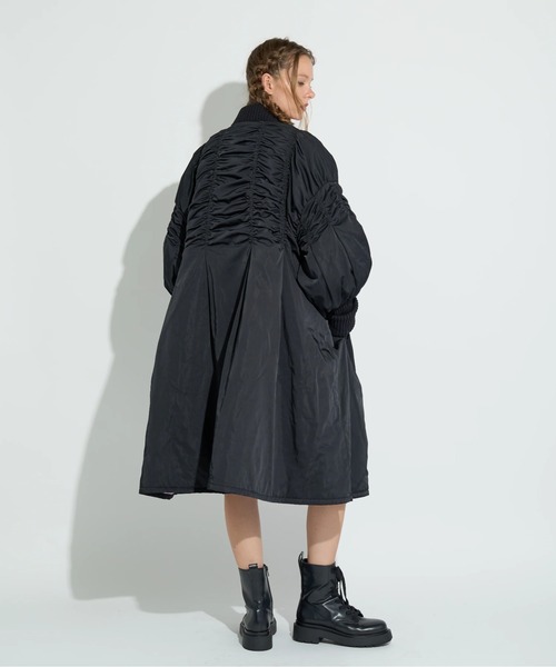 ANNA SUI NYC（アナ スイ エヌ ワイ シー）の「ANNA SUI NYC/アナ スイ エヌワイシー/ロングMA-1コート（MA-1・レディース・ブラック/カーキ・F）」の7枚目の写真