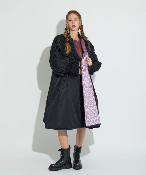 ANNA SUI NYC（アナ スイ エヌ ワイ シー）の「ANNA SUI NYC/アナ スイ エヌワイシー/ロングMA-1コート（MA-1・レディース・ブラック/カーキ・F）」の3枚目の写真