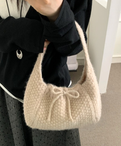 Vipoa(ヴィポア)の「knit handbag(ハンドバッグ・レディース・ブルー/グレー/アイボリー/レッド/ブラウン・FREE)」の13枚目の写真