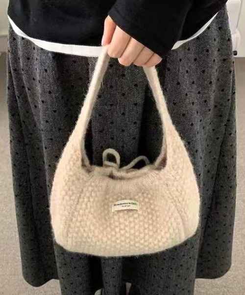 Vipoa(ヴィポア)の「knit handbag(ハンドバッグ・レディース・ブルー/グレー/アイボリー/レッド/ブラウン・FREE)」の14枚目の写真