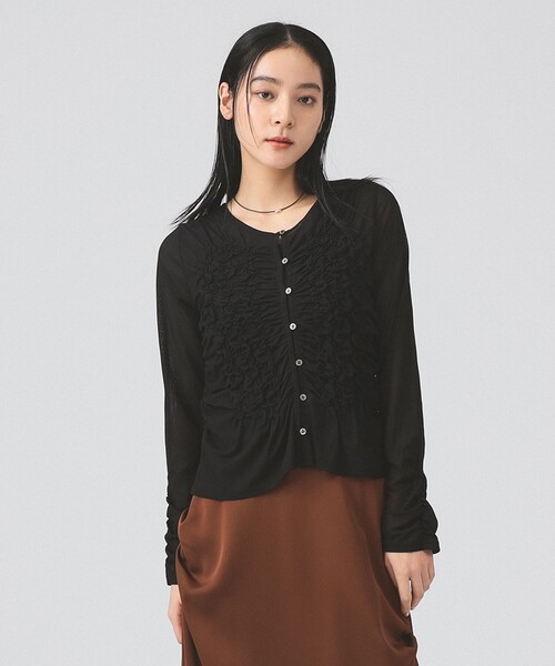 Ray BEAMS(レイビームス)の「シャーリング ギャザー カーディガン(Tシャツ/カットソー・レディース・ブラック/ベージュ・ONE SIZE)」の1枚目の写真