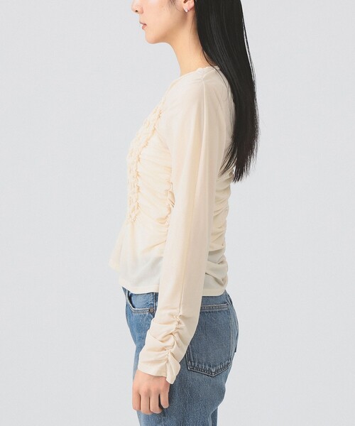 Ray BEAMS(レイビームス)の「シャーリング ギャザー カーディガン(Tシャツ/カットソー・レディース・ブラック/ベージュ・ONE SIZE)」の7枚目の写真