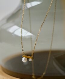 ear PAPILLONNER | 《金属アレルギー対応/ステンレス》パール×クリスタルネックレス(ネックレス)