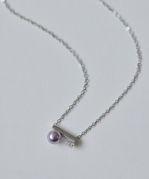 ear PAPILLONNER(イアパピヨネ)の「《金属アレルギー対応/ステンレス》パール×クリスタルネックレス(ネックレス・レディース・ゴールド/シルバー・FREE)」の4枚目の写真