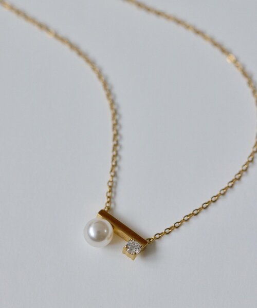ear PAPILLONNER(イアパピヨネ)の「《金属アレルギー対応/ステンレス》パール×クリスタルネックレス(ネックレス・レディース・ゴールド/シルバー・FREE)」の10枚目の写真
