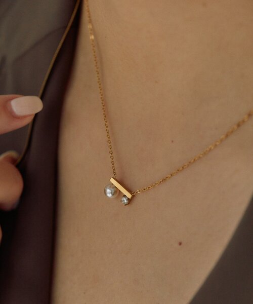 ear PAPILLONNER(イアパピヨネ)の「《金属アレルギー対応/ステンレス》パール×クリスタルネックレス(ネックレス・レディース・ゴールド/シルバー・FREE)」の13枚目の写真