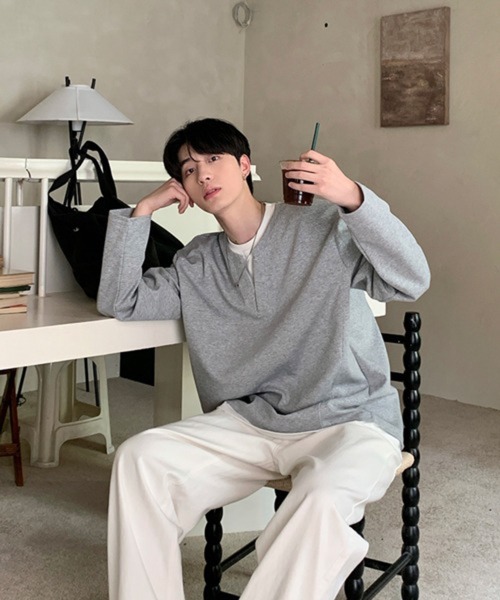 NOWLE(ノウル)の「【NOWLE】フェイクレイヤード キーネック プルオーバー ロンT(Tシャツ/カットソー・メンズ・グレー/ブラック・X-LARGE/LARGE/MEDIUM)」の8枚目の写真