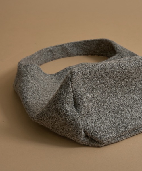 epnok（エプノック）の「ウールライクショルダーバッグ（ショルダーバッグ・メンズ・グレイッシュベージュ/ブラック/テラコッタ・ONE SIZE）」の14枚目の写真