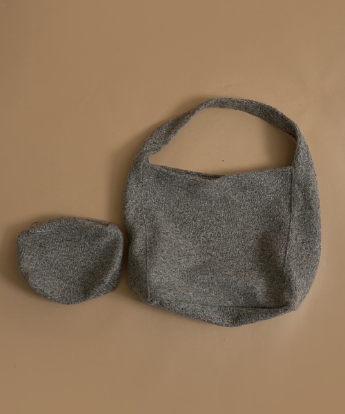 epnok（エプノック）の「ウールライクショルダーバッグ（ショルダーバッグ・メンズ・グレイッシュベージュ/ブラック/テラコッタ・ONE SIZE）」の16枚目の写真