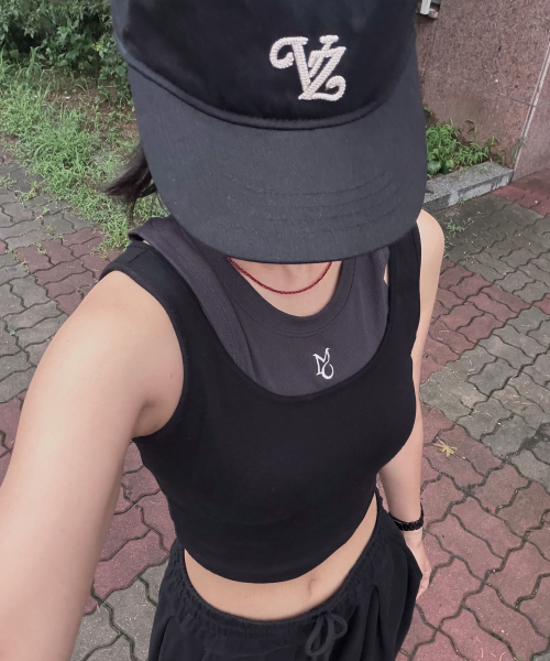 MOIREMOA(モアレモア)の「Double sleeveless top -black(Tシャツ/カットソー・レディース・ブラック・FREE)」の8枚目の写真
