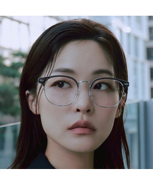 ALO EYEWEAR（アロアイウェア）の「[illusionist] Oversized light gold frame gray/silver glasses frame IL9401 1011G（メガネ）」