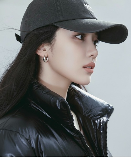 Burner（バーナー）の「【Sonu jewelry（ソヌジュエリー）】立体メタルラインフープピアス son-pierce-16-6【RBTS】（ピアス（両耳用）・レディース・シルバー/ゴールド・FREE）」の4枚目の写真