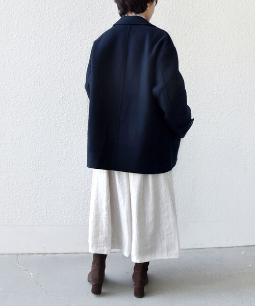 SHIPS（シップス）の「〈手洗い可能〉シャイニー フレア スカート（スカート・レディース・ライトグレー/オフホワイト・ONE SIZE）」の5枚目の写真