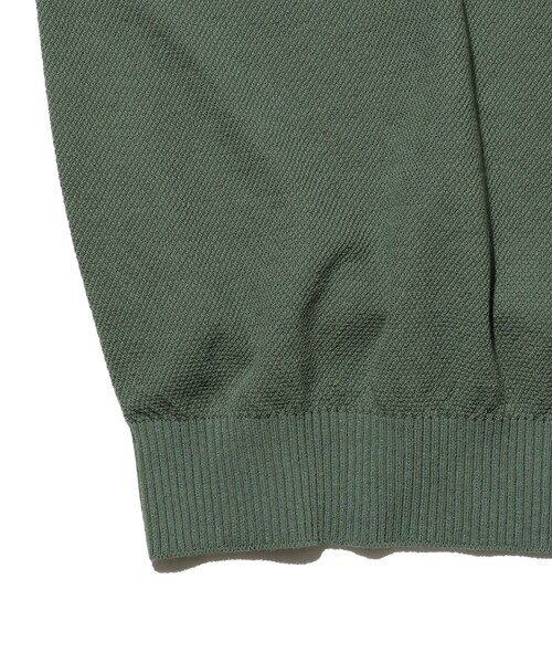 BEAMS PLUS(ビームスプラス)の「Pique Polo 14G(ポロシャツ・メンズ・オリーブ/レッド/ネイビー/イエロー・X-LARGE/LARGE/MEDIUM/SMALL)」の7枚目の写真