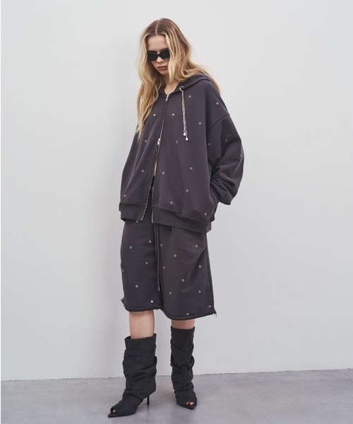 JOSE MOON（ジョゼムーン）の「EYELET OVER HOODIE/アイレットオーバーフーディー（パーカー・レディース・ベージュ/グレー/チャコールグレー・FREE）」の6枚目の写真