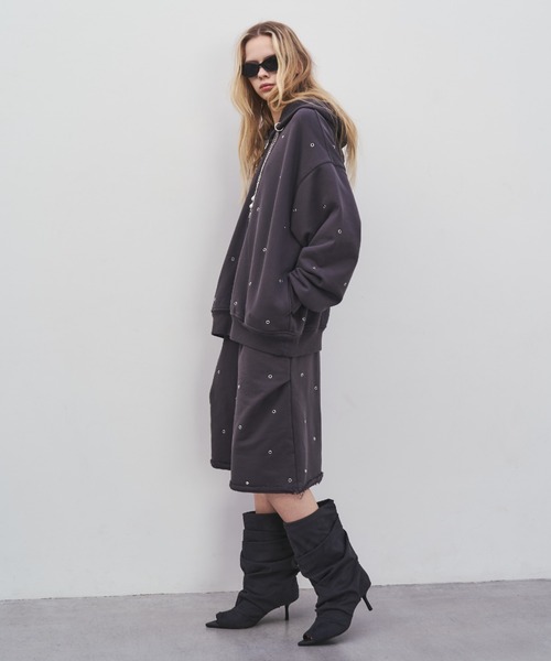 JOSE MOON（ジョゼムーン）の「EYELET OVER HOODIE/アイレットオーバーフーディー（パーカー・レディース・ベージュ/グレー/チャコールグレー・FREE）」の7枚目の写真